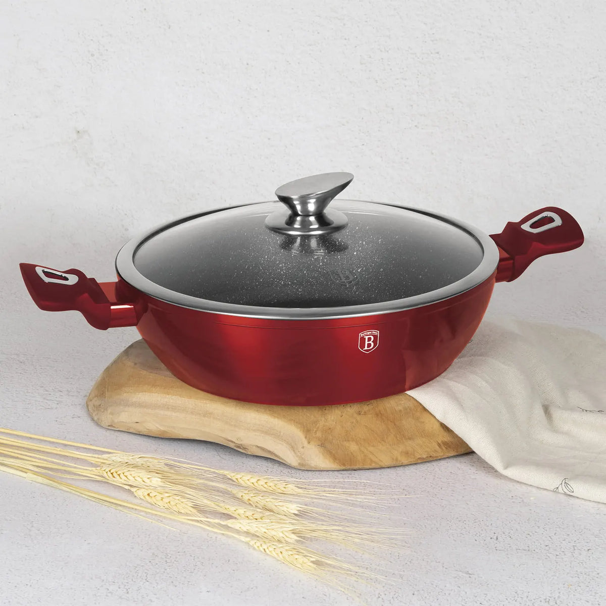 OLLA CON TAPA 2 PZS 28 CM METALLIC LINE BURGUNDY EDITION ANTIADHERENTE